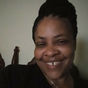 Meet your Posher, Felecia